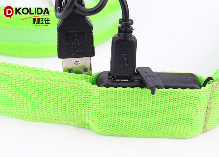 High Visibility Polyster Heavy Duty Retractable Dog Leash With Colorful Ribbon Fabric