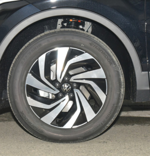 Volkswagen Tiguan L 2023 model 330TSI automatic two-wheel drive Zhixiang version 5 Door 5 seats SUV