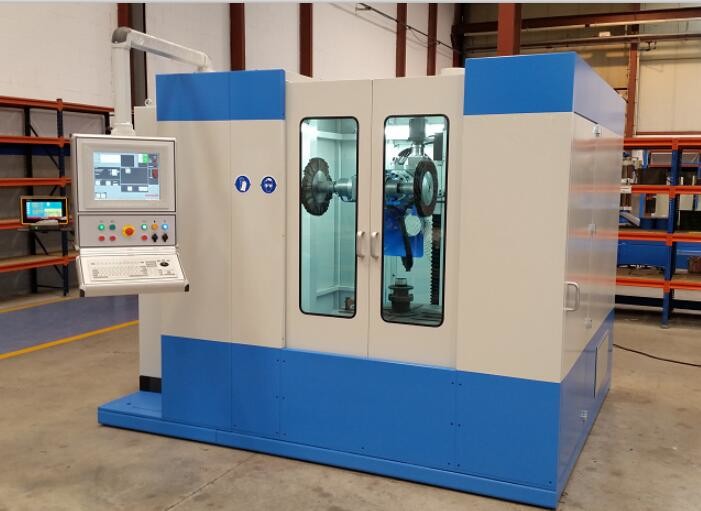 High Efficiency CNC Buffing Machine , Robot Grinding Machine CE Approved