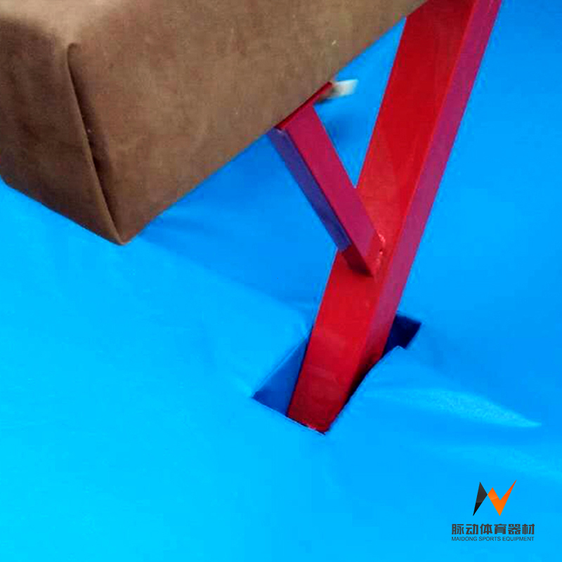 Customized Size Gymnastic Sport Equipment Balance Beam and Mat Set for Exercise Training