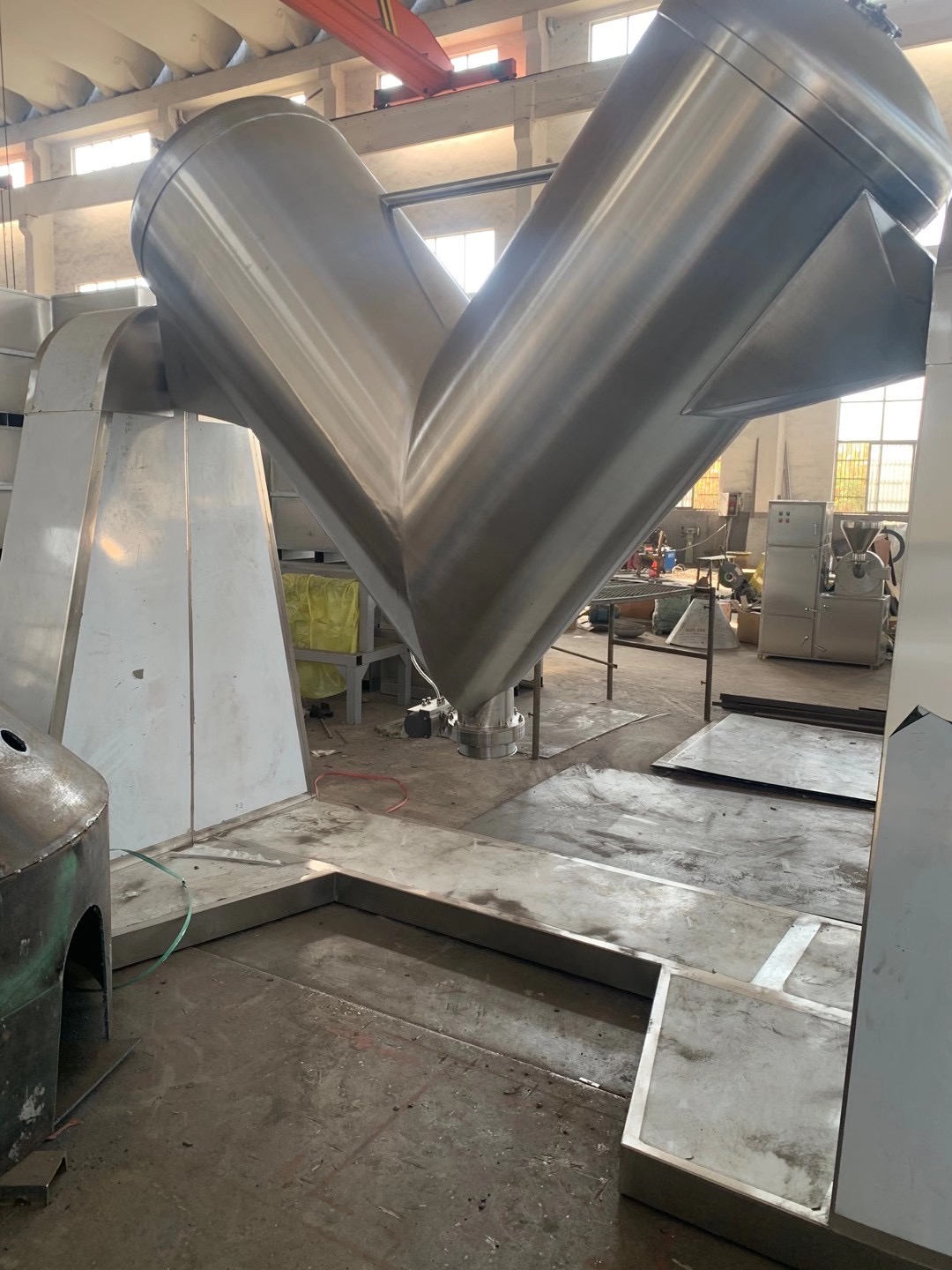 Herbs Roots Rosemary Thyme V Type Powder Mixer Blender In Pharmaceutical Industry