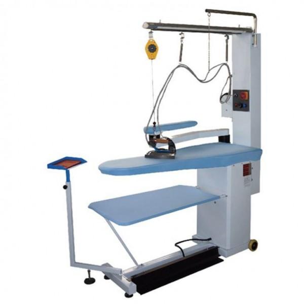 Economical Laundry Flatwork Ironer , Industrial Laundry Ironing Equipment Steam
