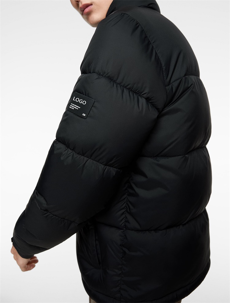 Custom Mens Black Polyester Outdoor Puffer Jacket for Winter