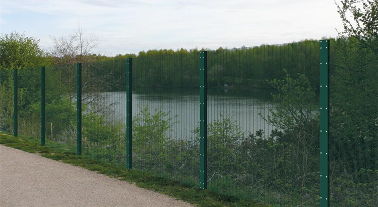 Anti Climb Barbed Wire Mesh High Security 358 Railway Station Fence