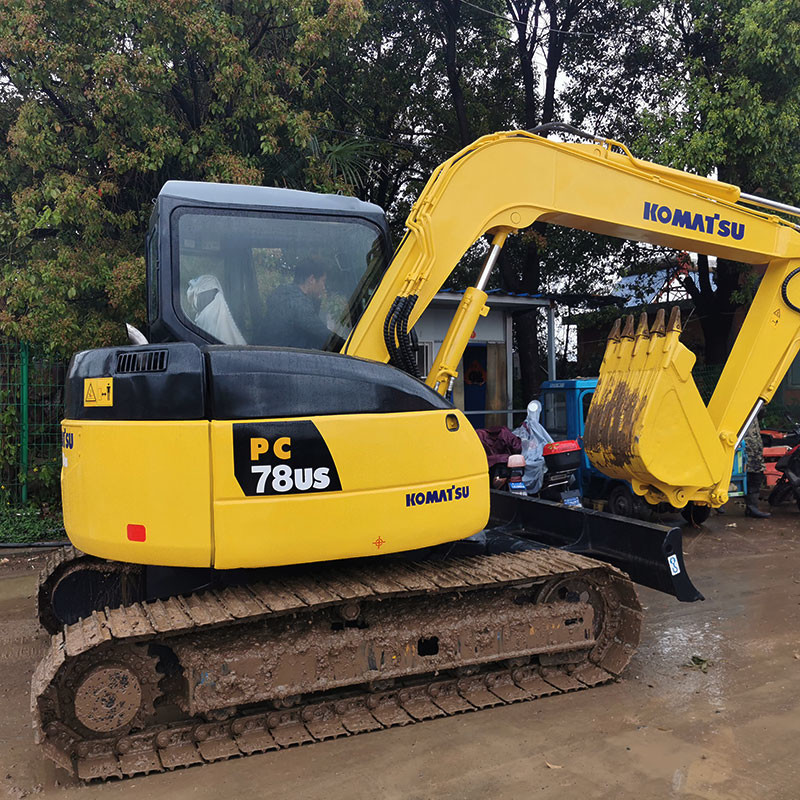 Used Komatsu PC78 Excavators Construction Projects 7Ton Hydraulic Crawler Machinery