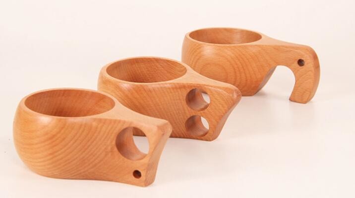 A wood and a craftsman Wood cup Coffee cup Wooden cup Travel Portable tea cup