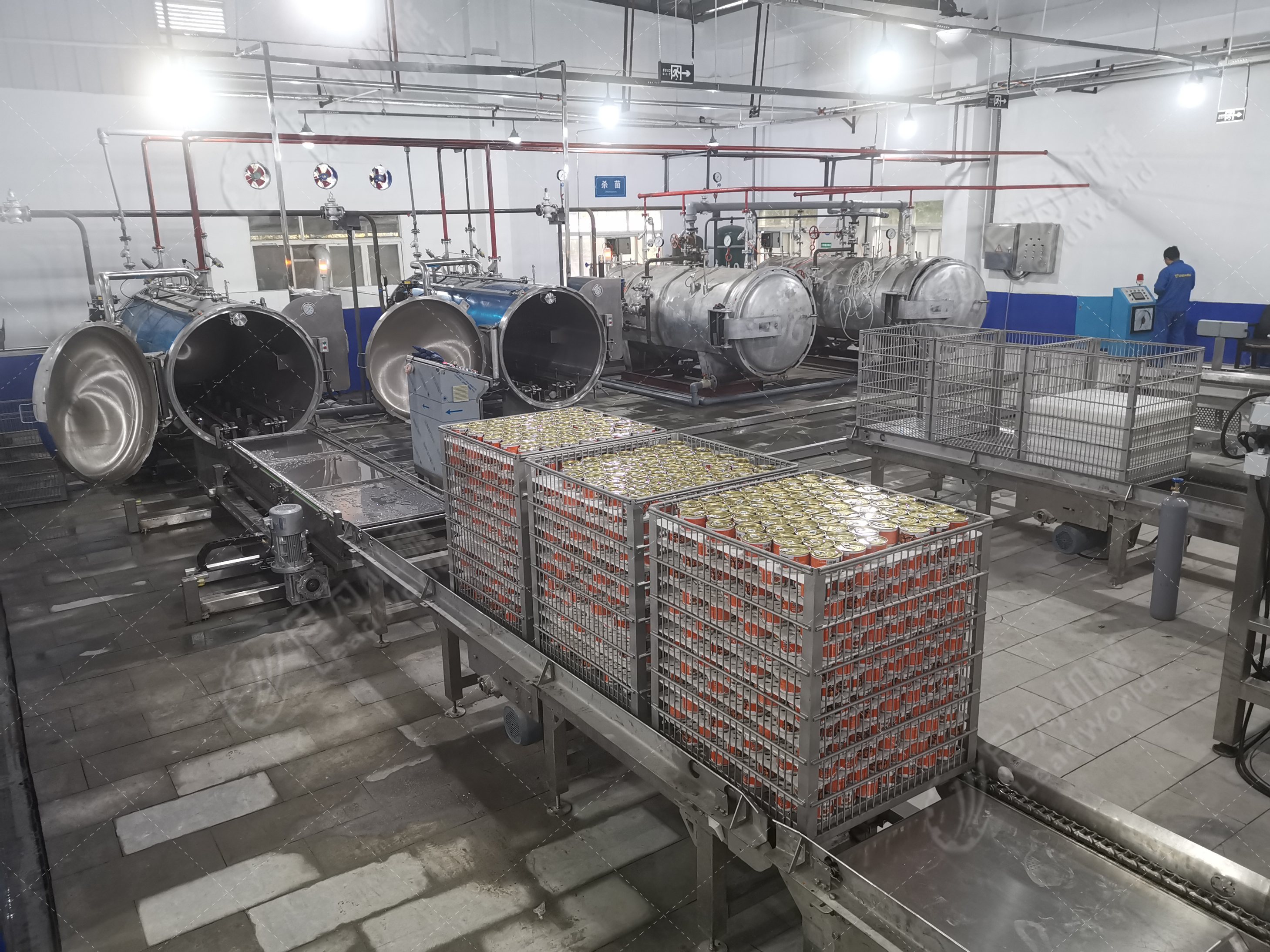 Semi Automatic Glass Bottle Cans Jar Screwing Capping Sealing Packing Machine