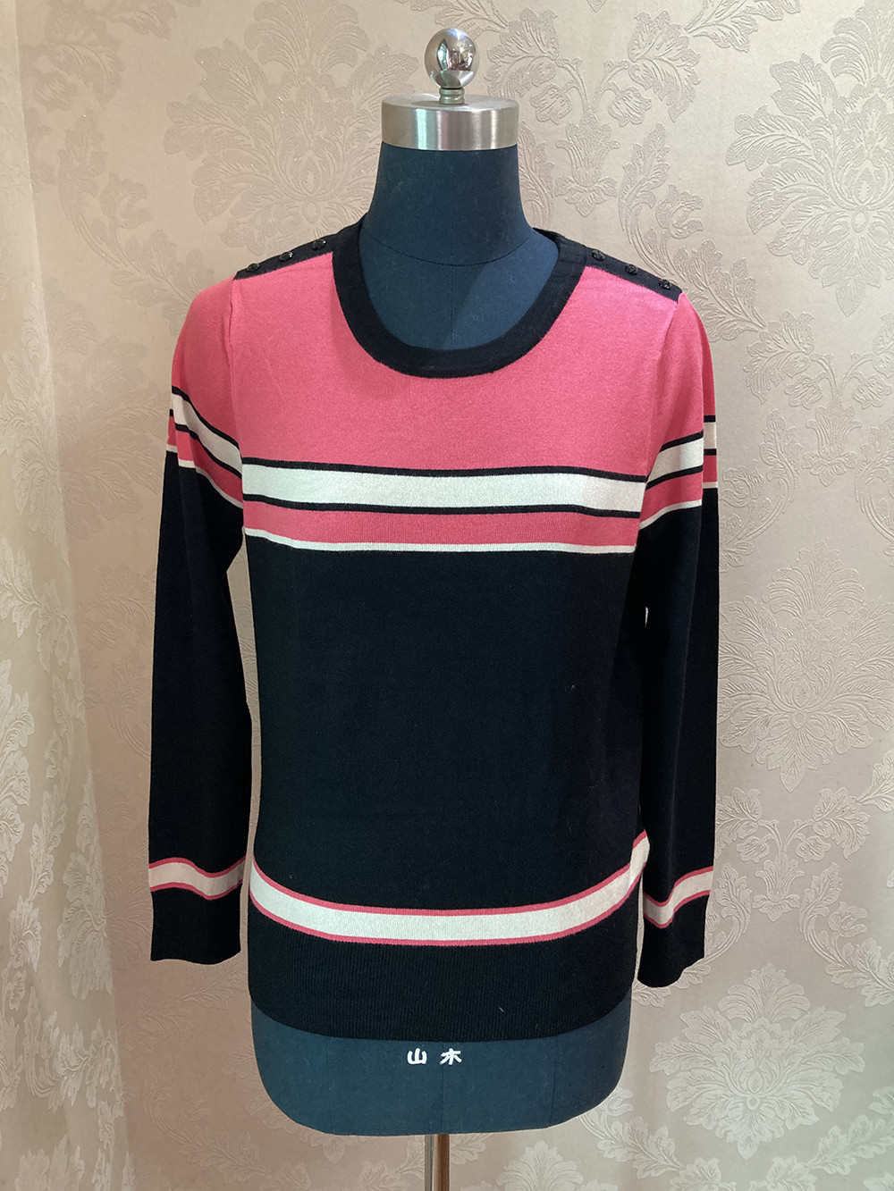 Stockpapa 2 Colors Casual Ladies Striped Sweater For Winter