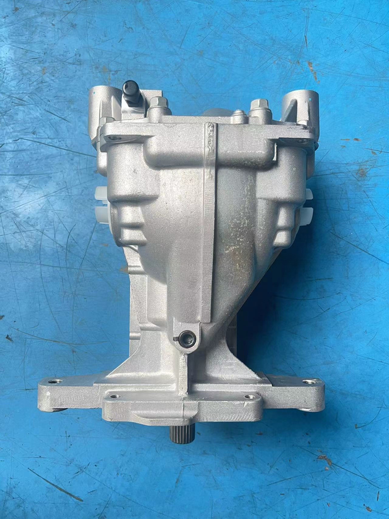 Kia Sorento XM Transmission Rear Differential Bracket Assembly 530003B300 G/R 3.091