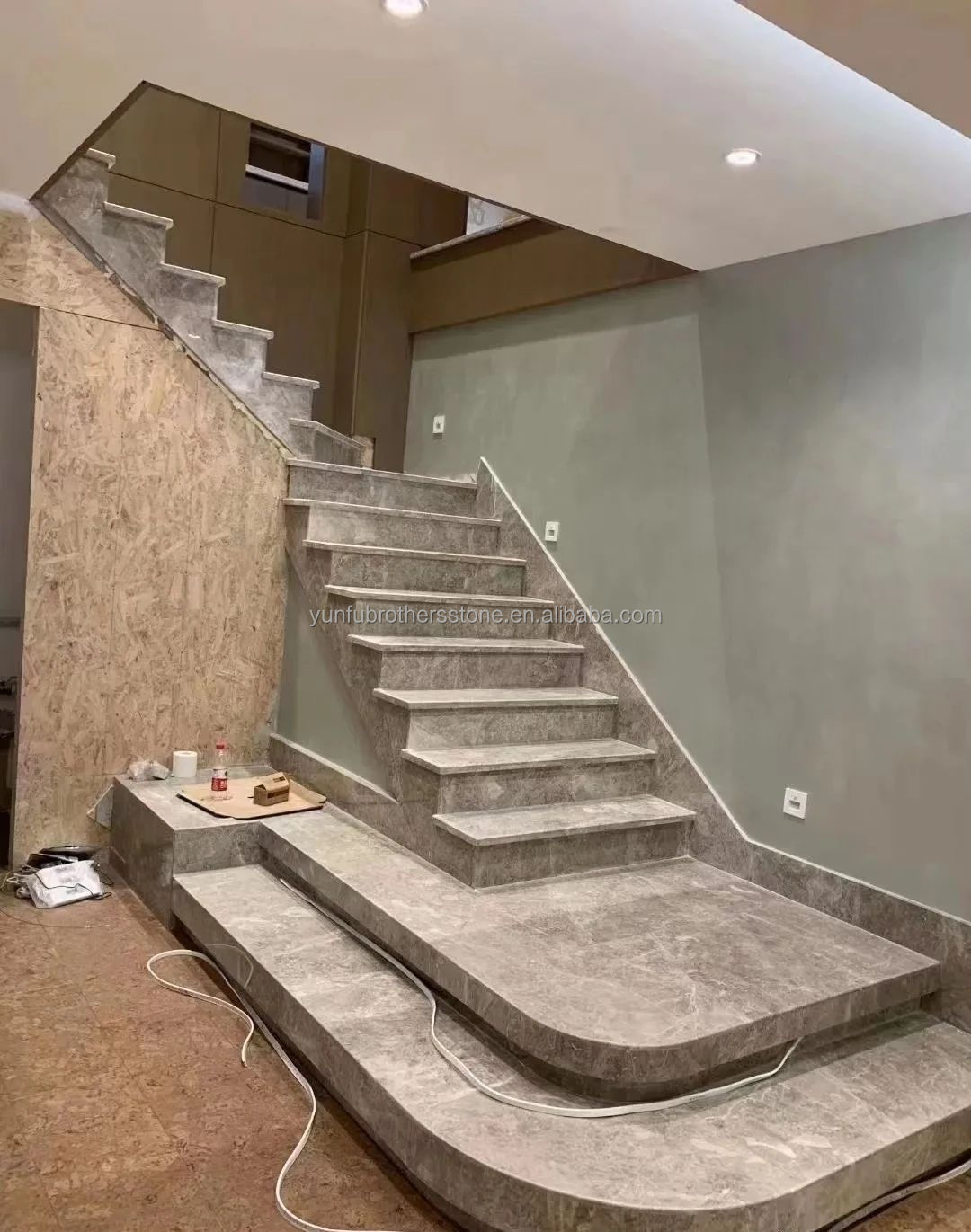 Natural Stone Big Slab Cut-to-Size Honed Stone Slab Modern Marble Stairs for Indoor Villa