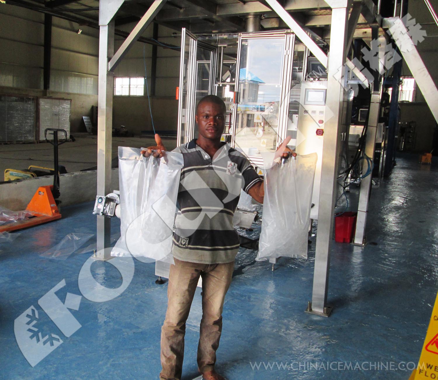 1kg 2kg 5kg Ice Tubes Ice Packaging Machine Automatic Packing Machine Bag Sealing