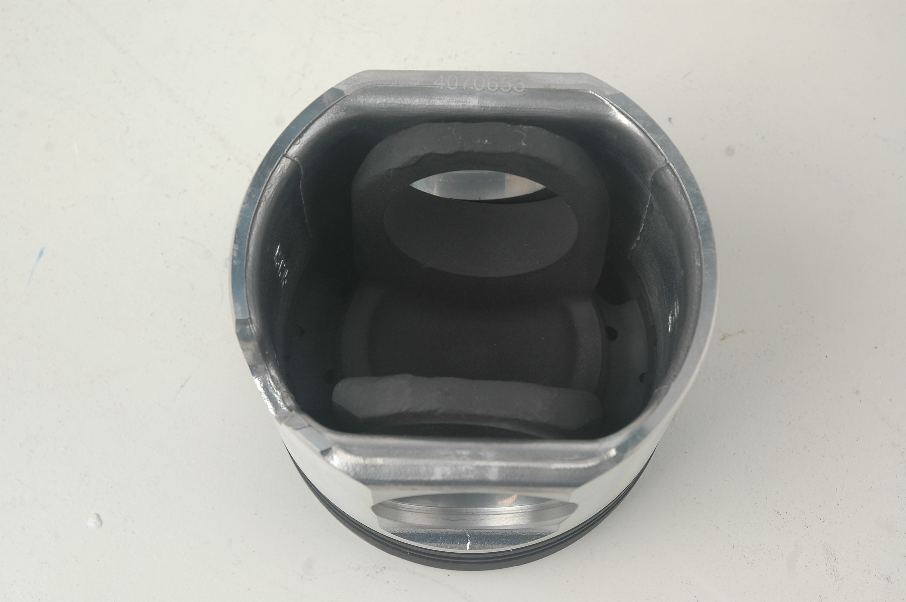 ISM11 QSM11 Diesel Engine Parts New Original Construction Machinery Cylinder Piston Kit 4070653