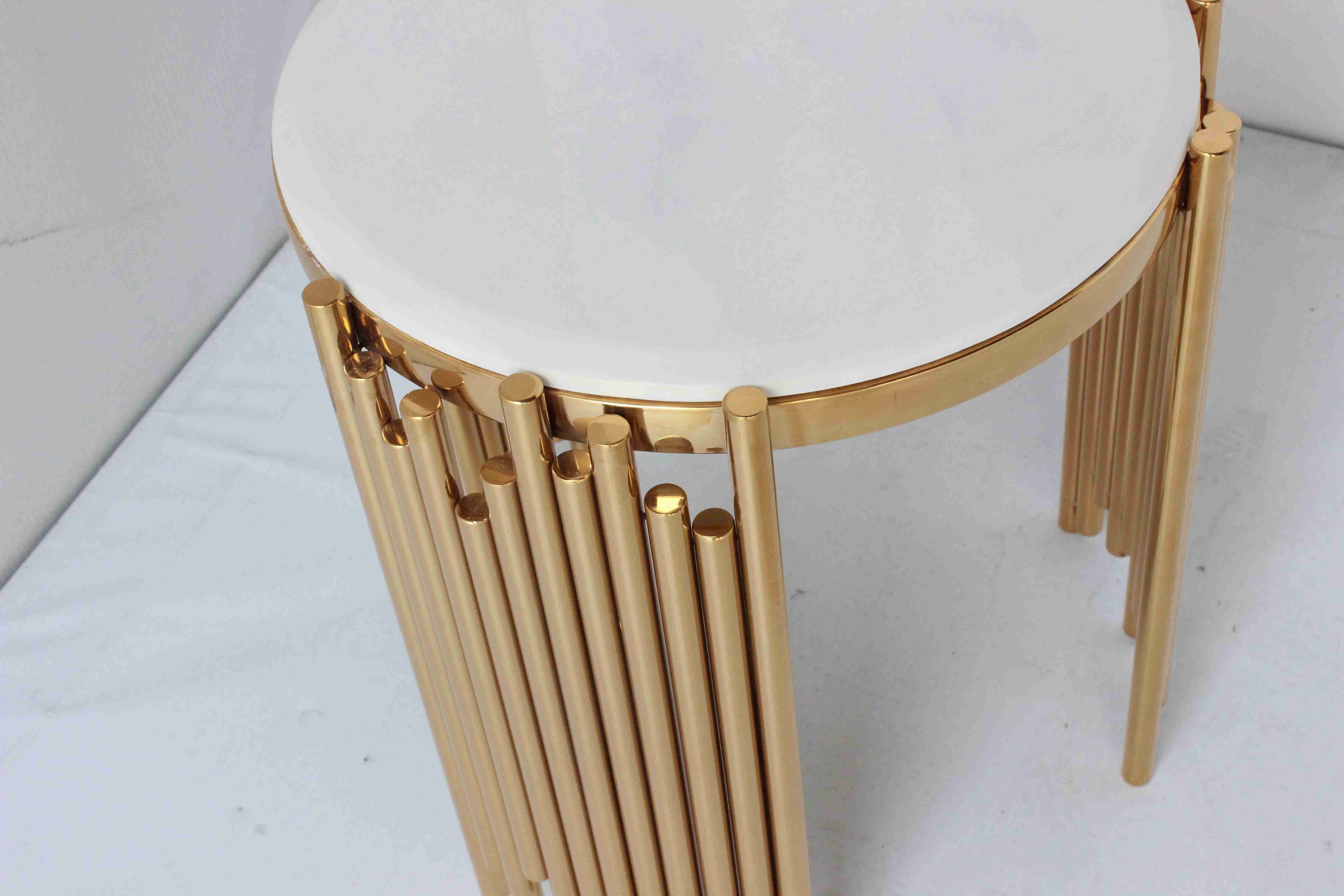 Light Luxury Round Side Table Living Room Furniture Round Tubular
