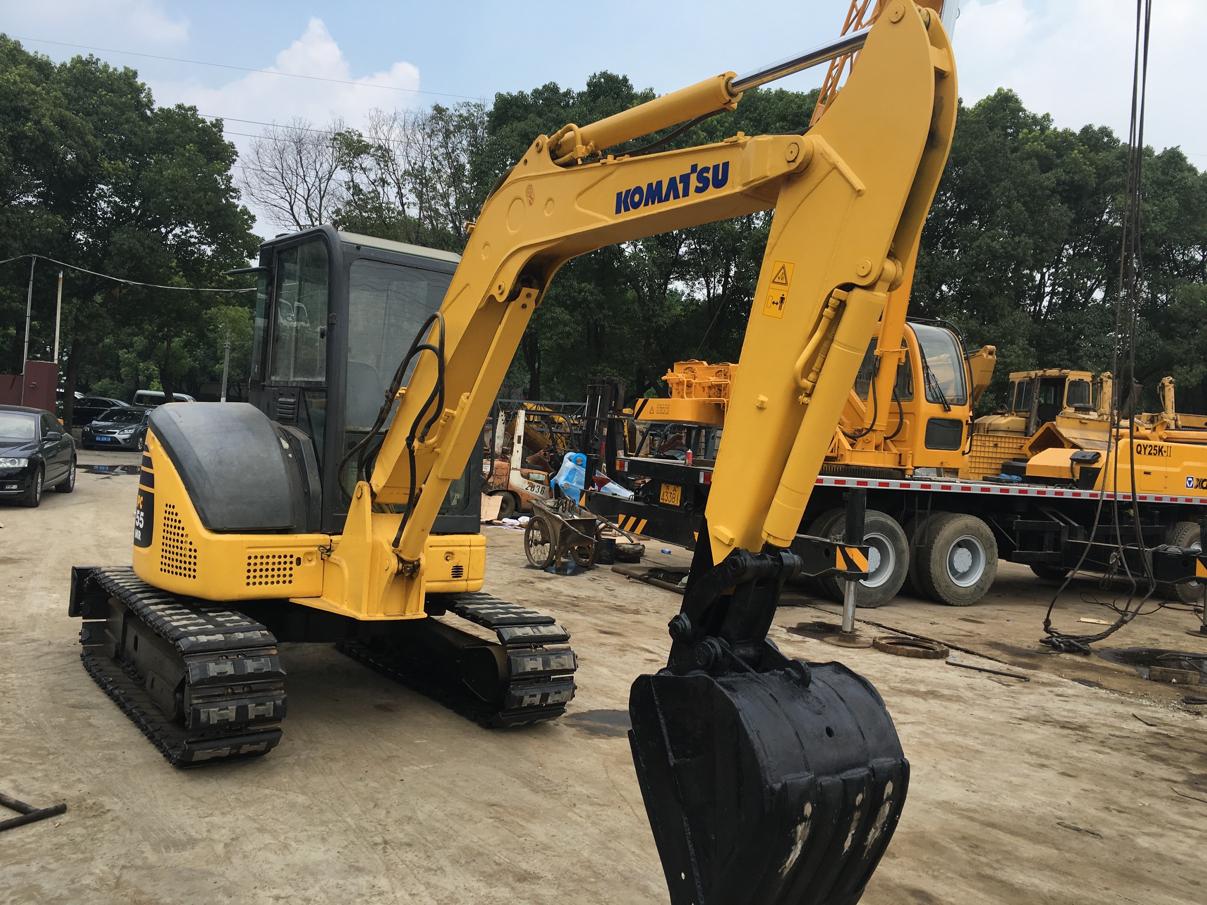Komatsu PC55 PC50 PC35 PC60 EX60 Japanese Cheap Price Crawler Digger Excavator