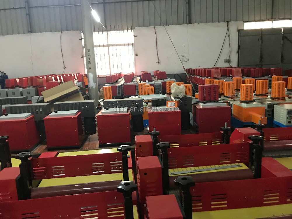 Air Filter Material Hot Melt Glue Machine Good Price Hot Melt Glue Machine with Conveyor