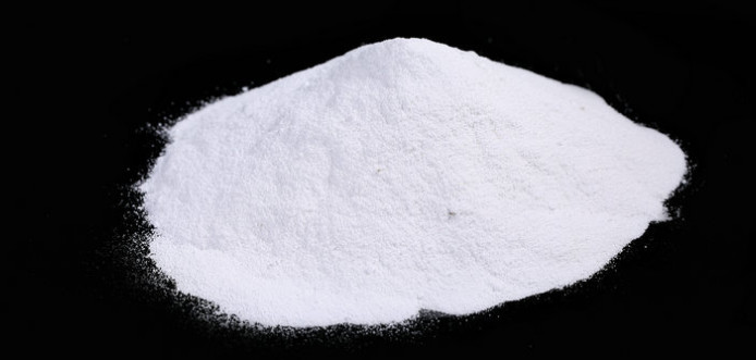 Sodium carbonate Na2CO3 White powder Widely used in various fields