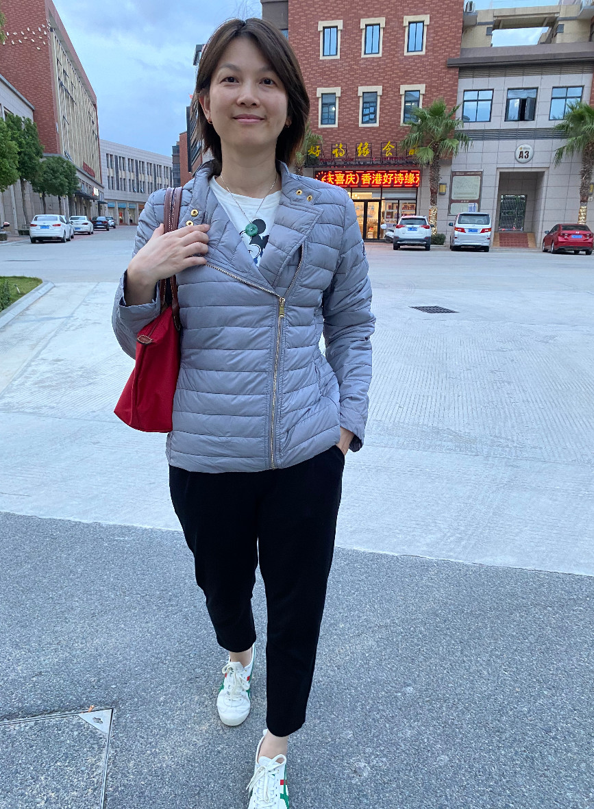Ladies Casual 100% Nylon Windproof Thermal Jacket 5 Colors For Winter
