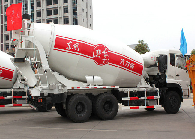 DFAC Concrete Mixer Truck 10 Wheels 12 CBM 6x4 Euro 4 / 5