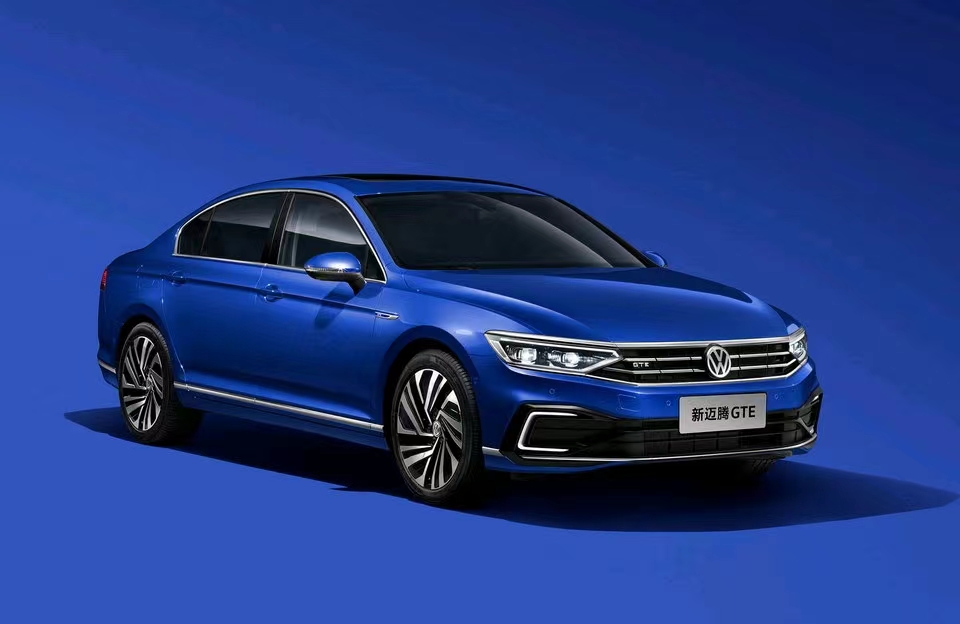 Normal Cruise Control and Rear Camera Customizable 2024 Magotan GTE for FAW Volkswagen