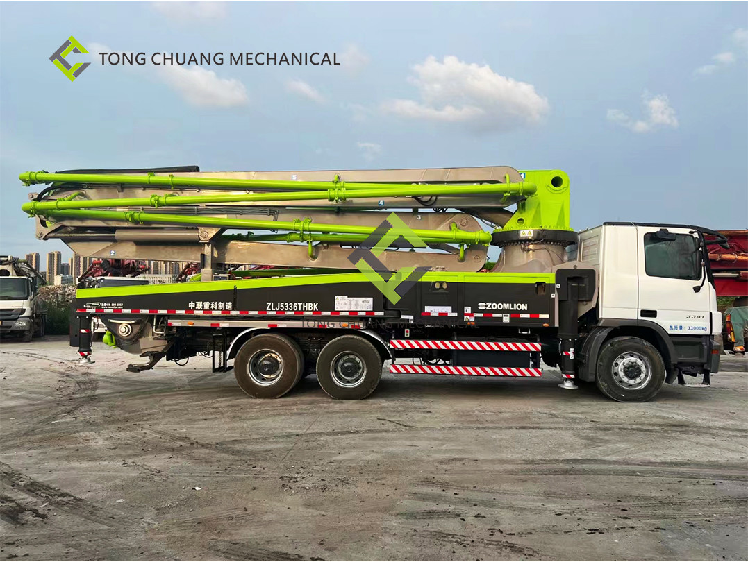Re-Manufactured Used Concrete Pump Truck Truck-Mounted 47 Meter