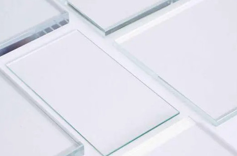 China Customized Ultra Clear Tempered Glass 4mm-19mm