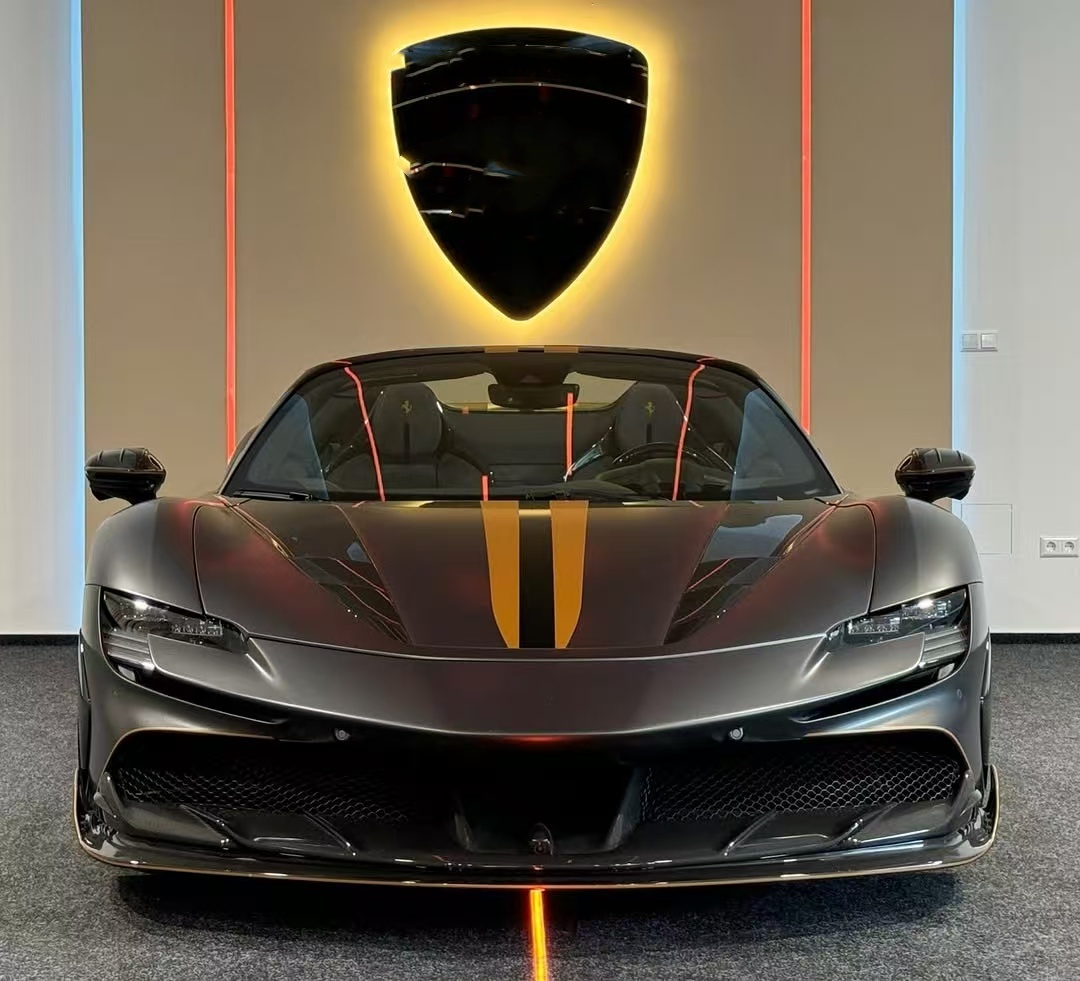 Ferrari SF90 Carbon Fiber Body SF90 KY PP Plastic Diffuser Spoiler Side Skirt Body Kit