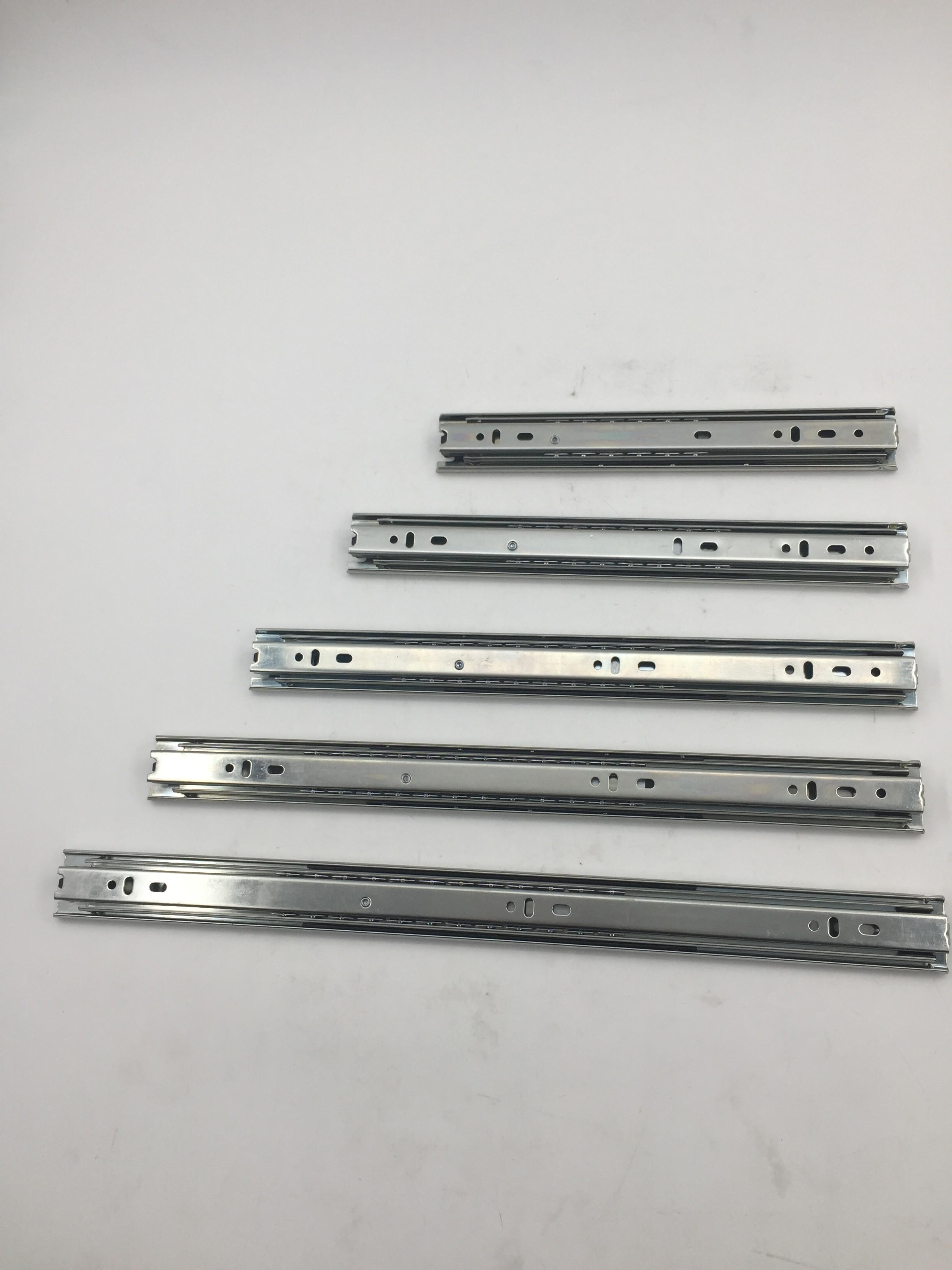 45kgs 35mm Small 22 Inch Soft Close Drawer Slides