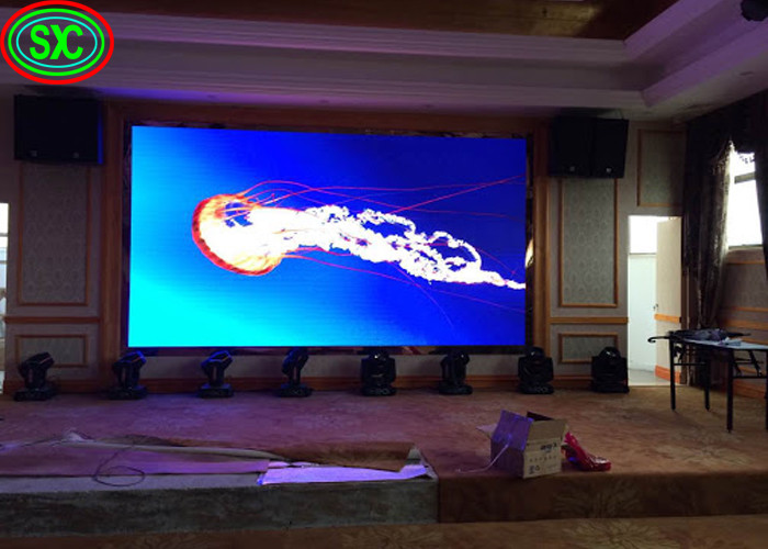 COB Outdoor LED Advertising Screen With Carbon Fiber Case And High Density led commercial advertising display screen