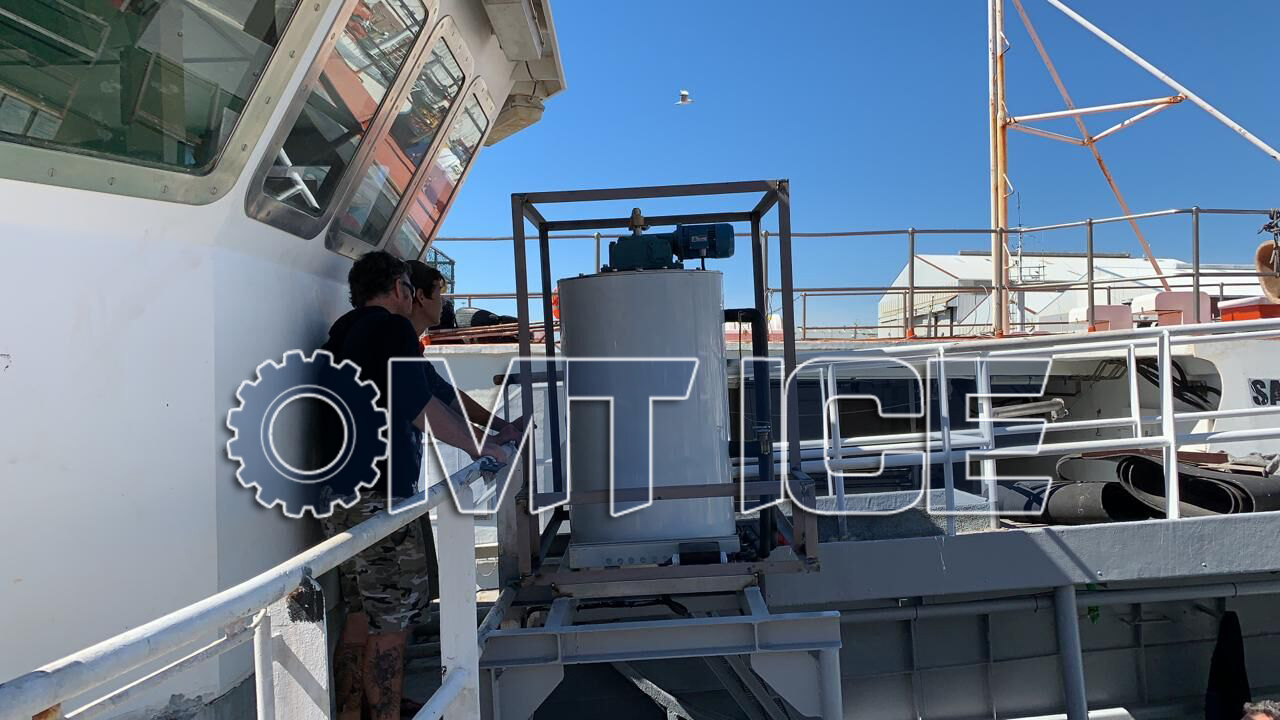 Refrigerant R404a Seawater Flake Ice Machine 380V 2 Ton Flake Ice Machine