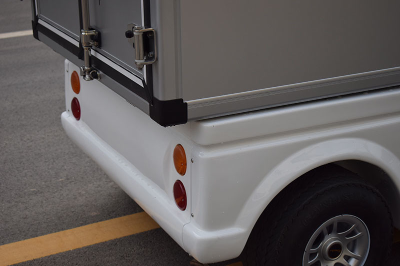 4 Passenger Electric Utility Vehicle with Rear Closed Box