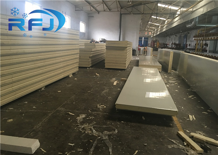 Cold Storage Industrial Cold Room 30-45kg/m3 PU Foam Density Easy Installation