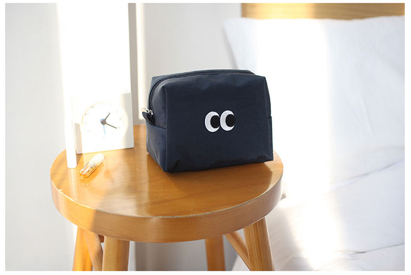 Waterproof Small Velvet makeup bag organizer