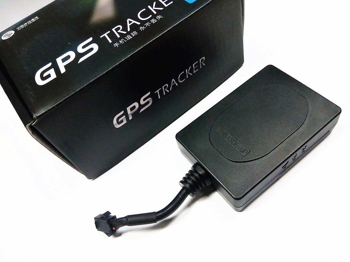 Dual Mode Positioning 4G Network Vehicle GPS Tracker Waterproof Support Google Map