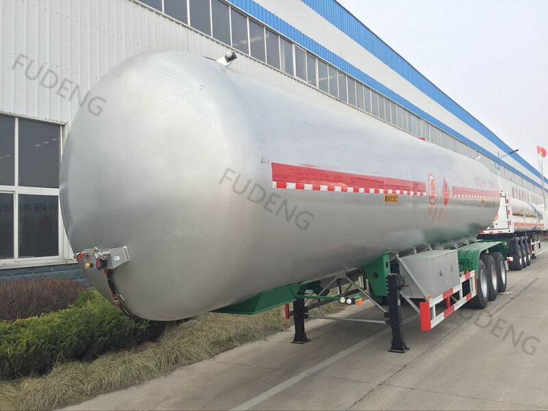59.7 Cubic Meters 3 Axle Q345B 25T Lpg Gas Tanker Truck