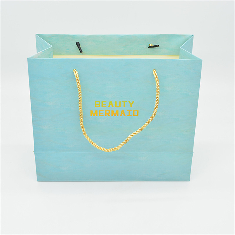 CMYK Printing Cosmetic Shopping Bag , 140g Makeup Paper Bag