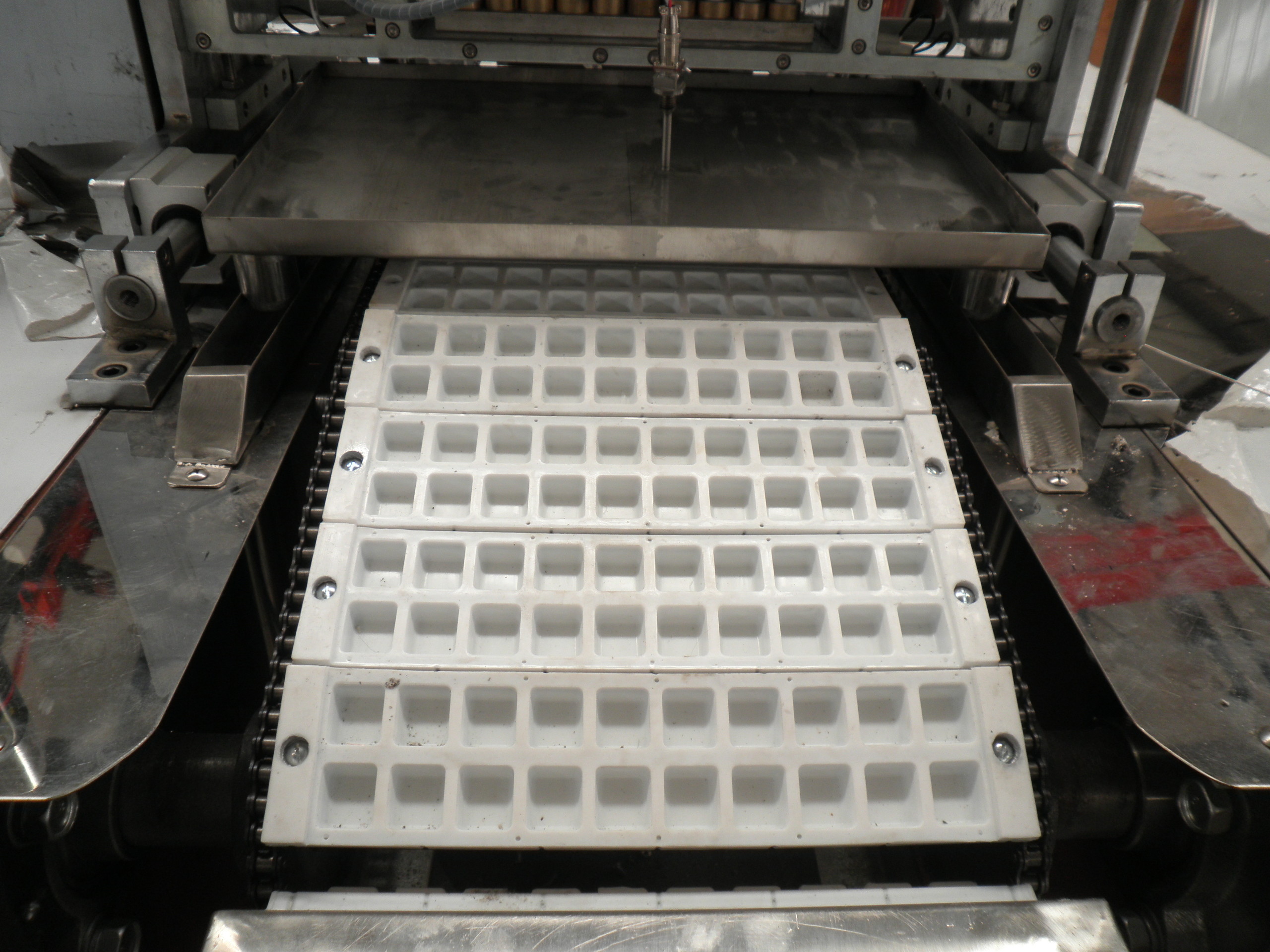 Large Gummies candy Production Line 600kg /h CE ISO jelly candy gelatim softcandy processing machines