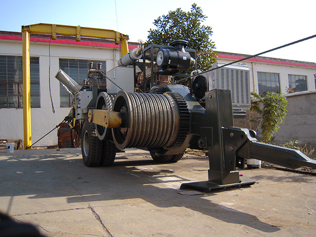 Stringing Equipment Hydraulic Cable Puller Groove Number 10 Diesel 239kw(320hp)