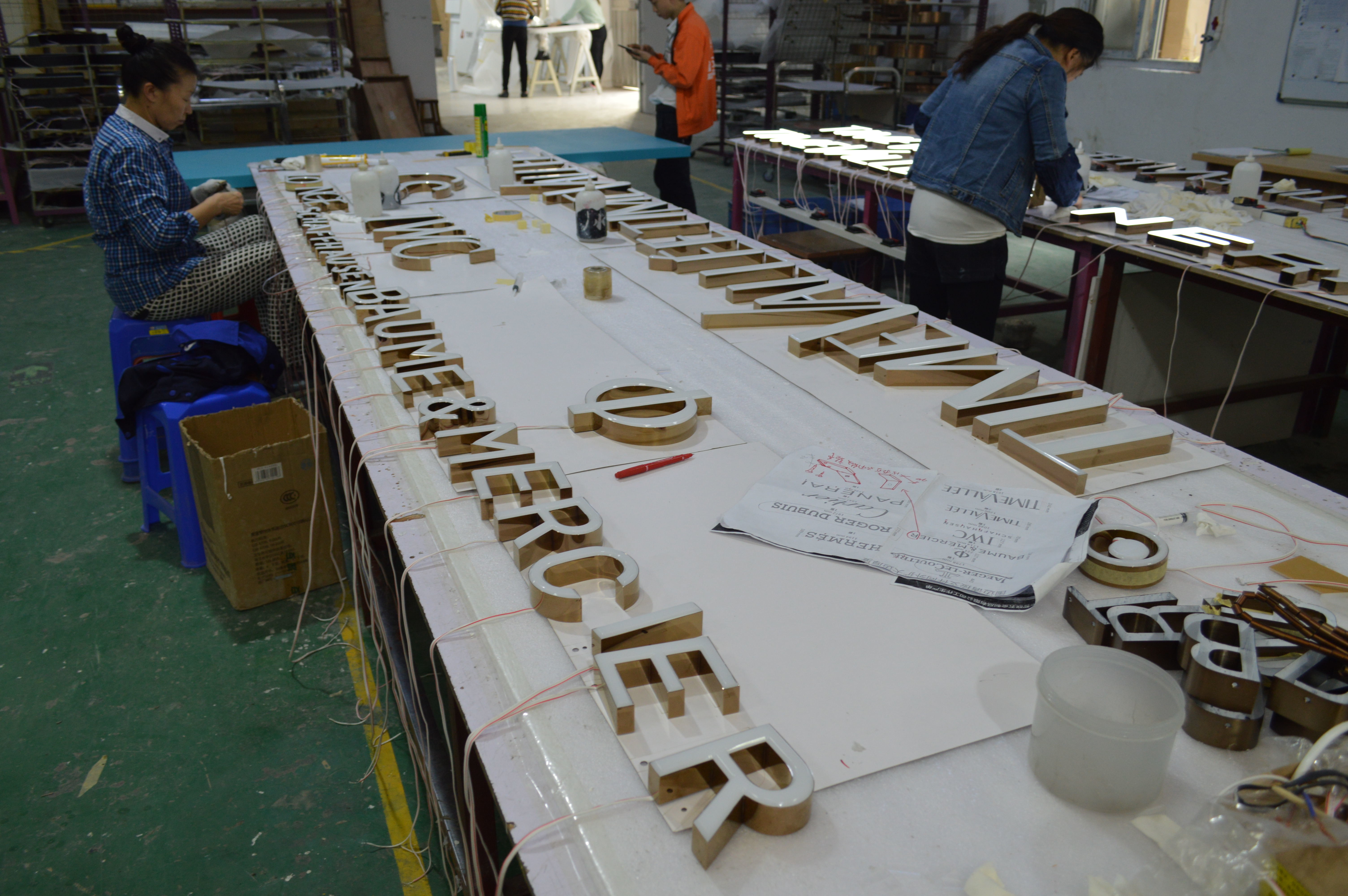 20mm Illuminated Shop Front And Back Lit Channel Letter Sign Stainless Steel Colorful Face Channel Letters