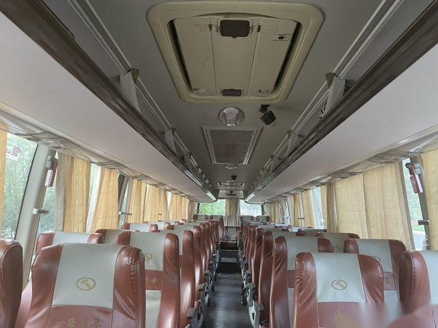 Used Tour Bus Model XMQ6113 51 Seats Steel Chassis Yuchai Engine Euro IV 270kw