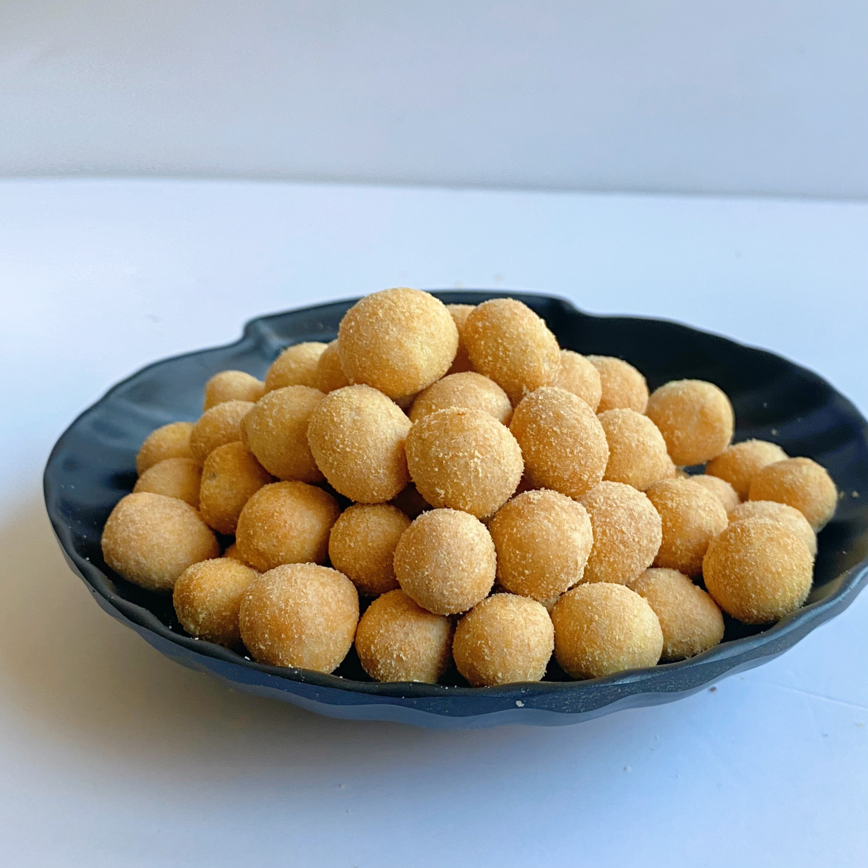BRC KOSHER Verified Best Price Japanese Snacks Corn Flavor Roasted Coated Peanuts Snack