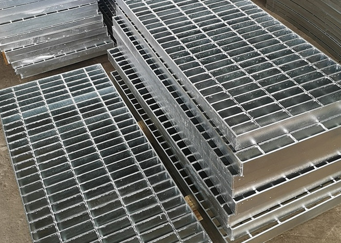 Hot Dip Galvanized Platform Steel Grating Q345 Anti Corrosive For Power Plant