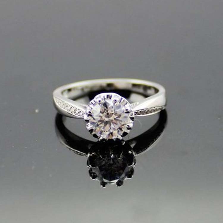 Sterling Silver Brilliant Cubic Zirocnia Engagement Ring (F02)