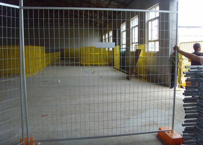 Removable Temporary Fence Panels Hot Dipped Galvanized 42 Microns Australian Standard