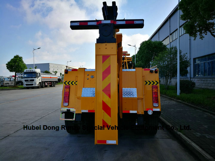 HOWO 50 Ton Heavy Duty Rotator Wreckers Tow Truck With 360 Degree Rotation