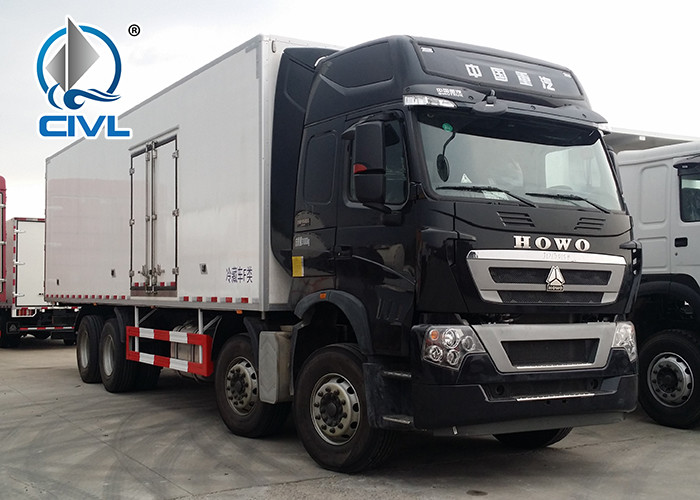 Euro 2 5 Ton Refrigerated Truck For Frozen Foods Transporting XL-300 -18 Degree Goods Truck