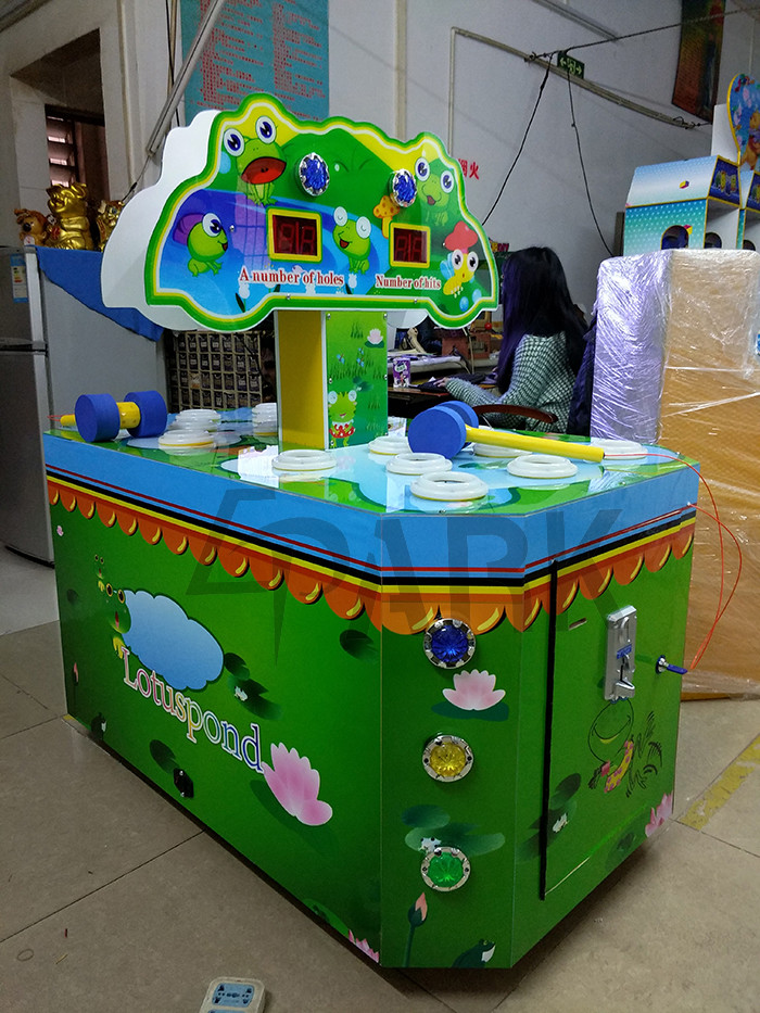 2 Players Kids Coin Operated Ticket Redemption Machine Hit Frog cheap carnival Game