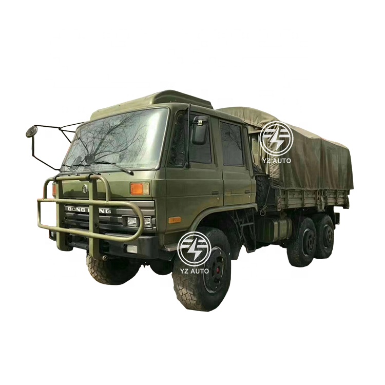 Manual Transmission Dongfeng 6x6 Diesel Fuel Tanker Truck with Large Tank Capacity