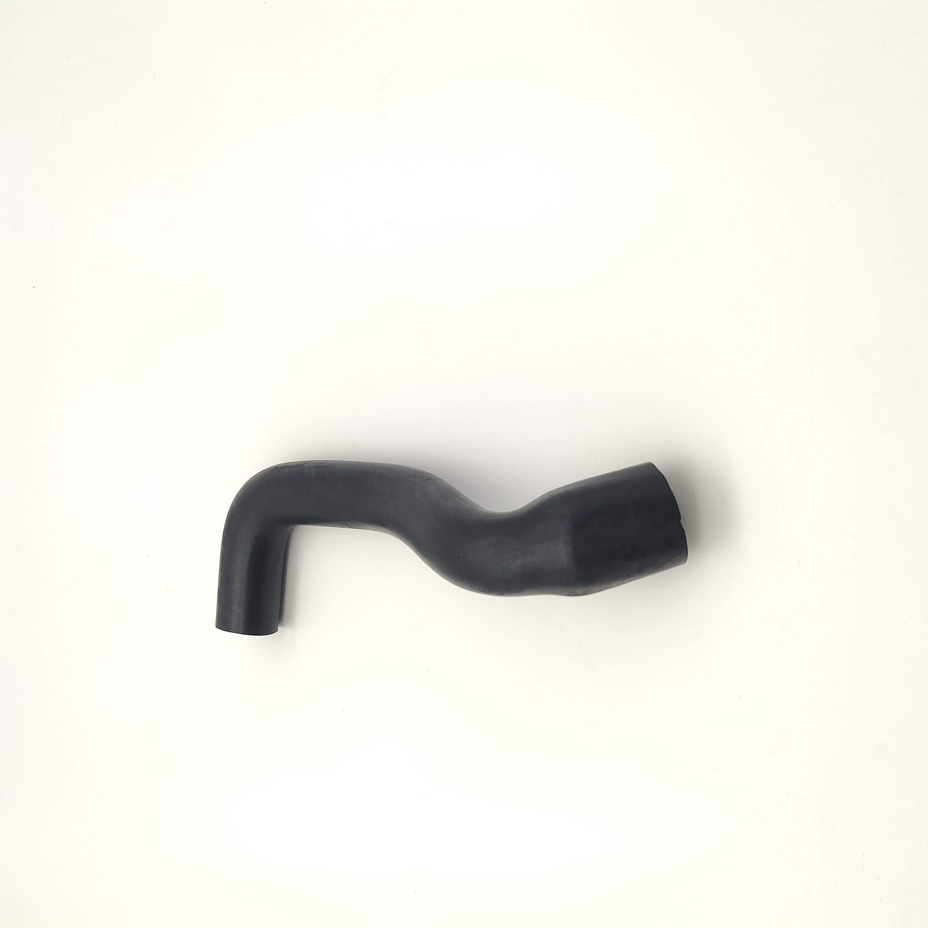 Car Model European Cars Radiator Hose 2712030182 for MERCEDES BENZ C Class W203 C230