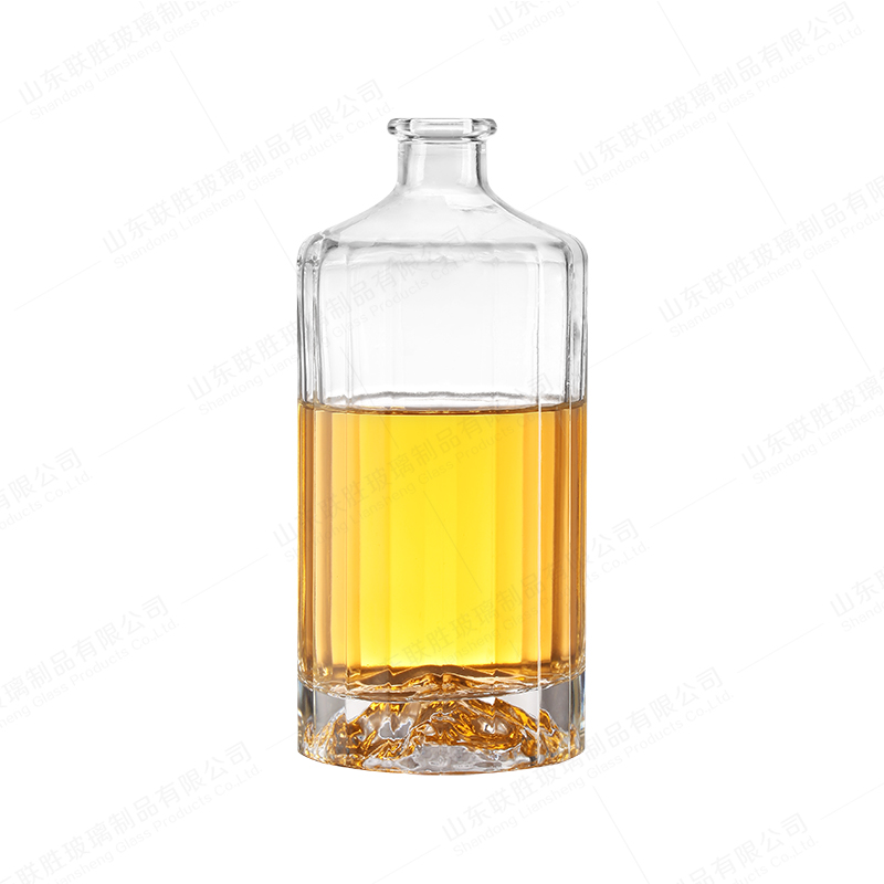500ml 700ml 750ml Healthy Lead-free Glass Empty Vodka Glass Wine Bottle for Beverage