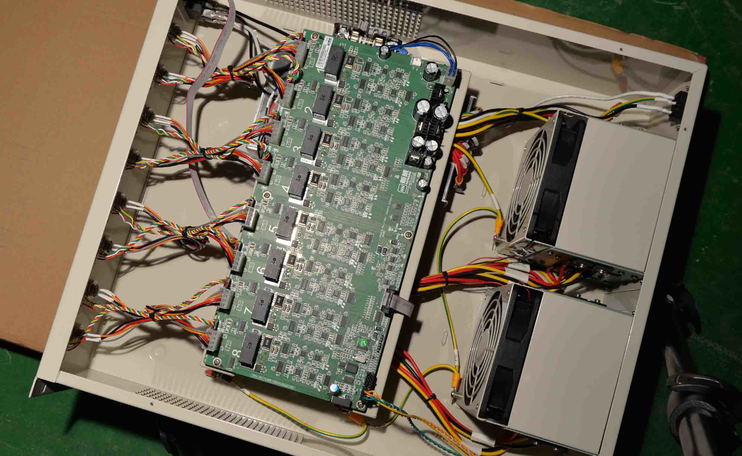 5C Rate 18650 Battery Charger Capacity Tester 8 Channel
